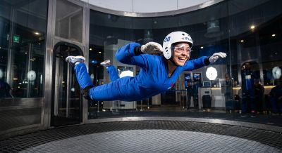 Indoor skydiving experience